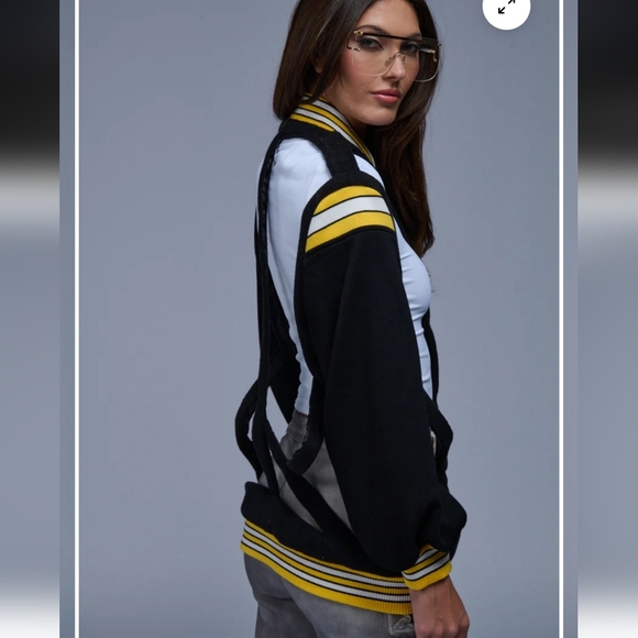 HATE THE PLAYER CUTOUT BOMBER JACKET - L/XL - Picture 4 of 6